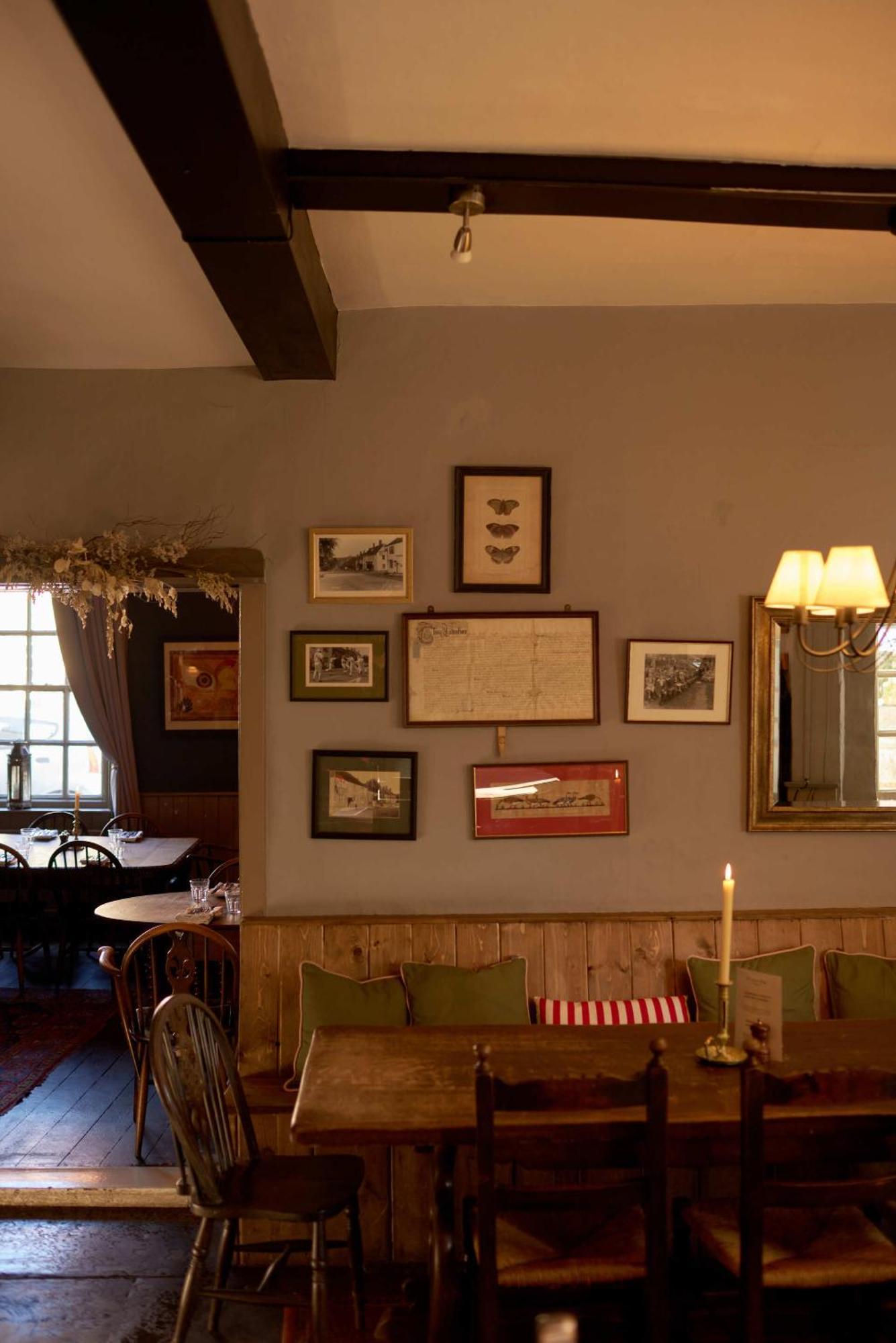 The Grosvenor Arms Hotel Hindon ภายนอก รูปภาพ