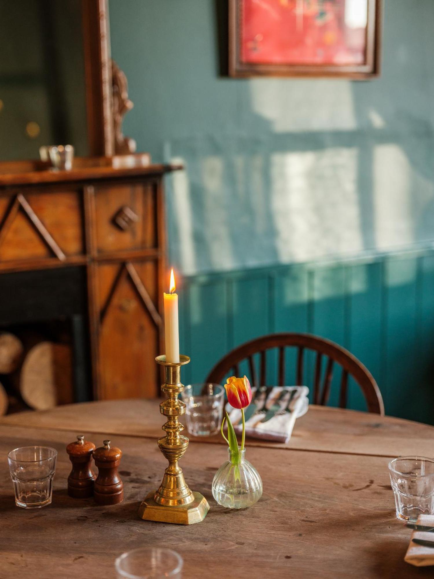 The Grosvenor Arms Hotel Hindon ภายนอก รูปภาพ