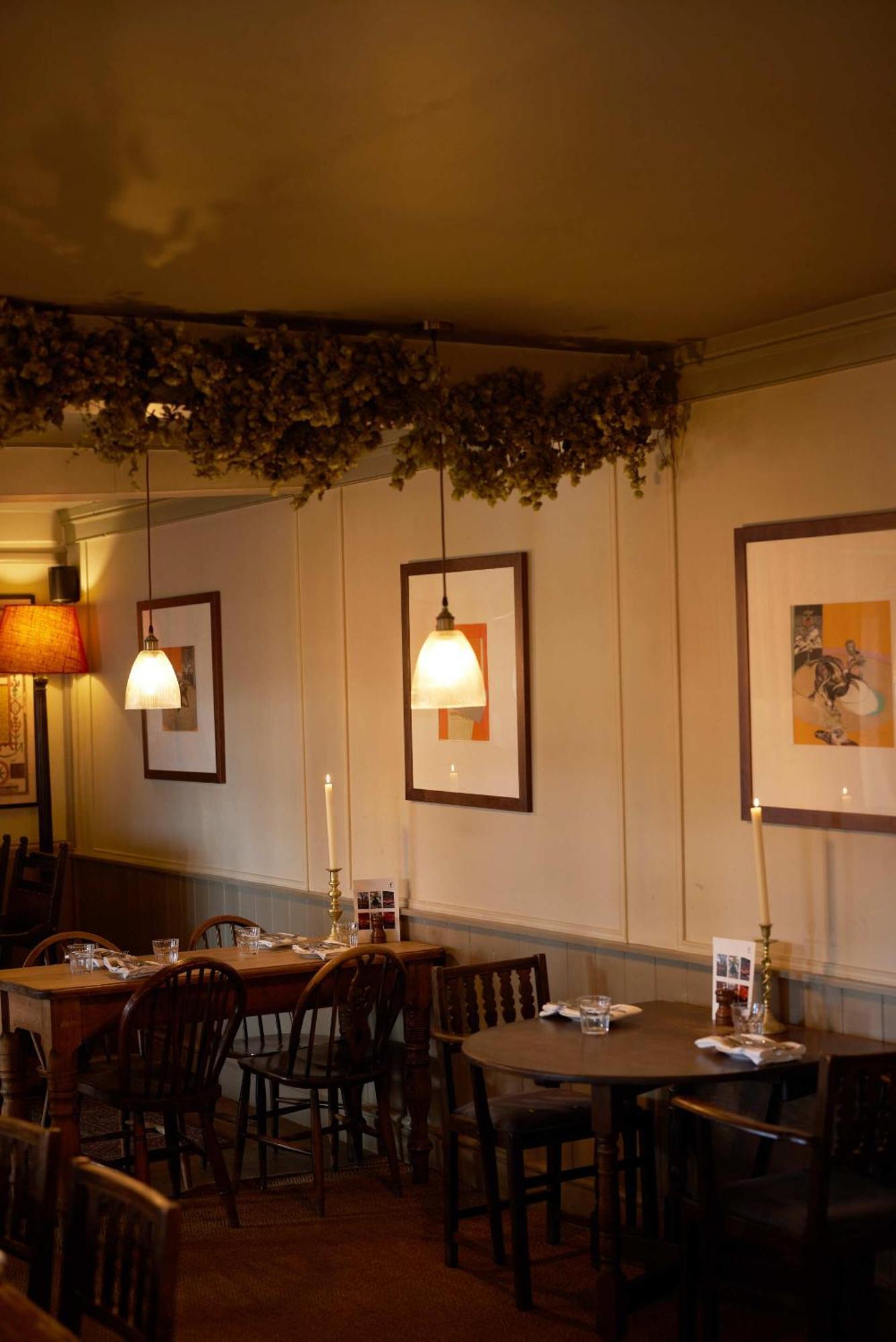 The Grosvenor Arms Hotel Hindon ภายนอก รูปภาพ