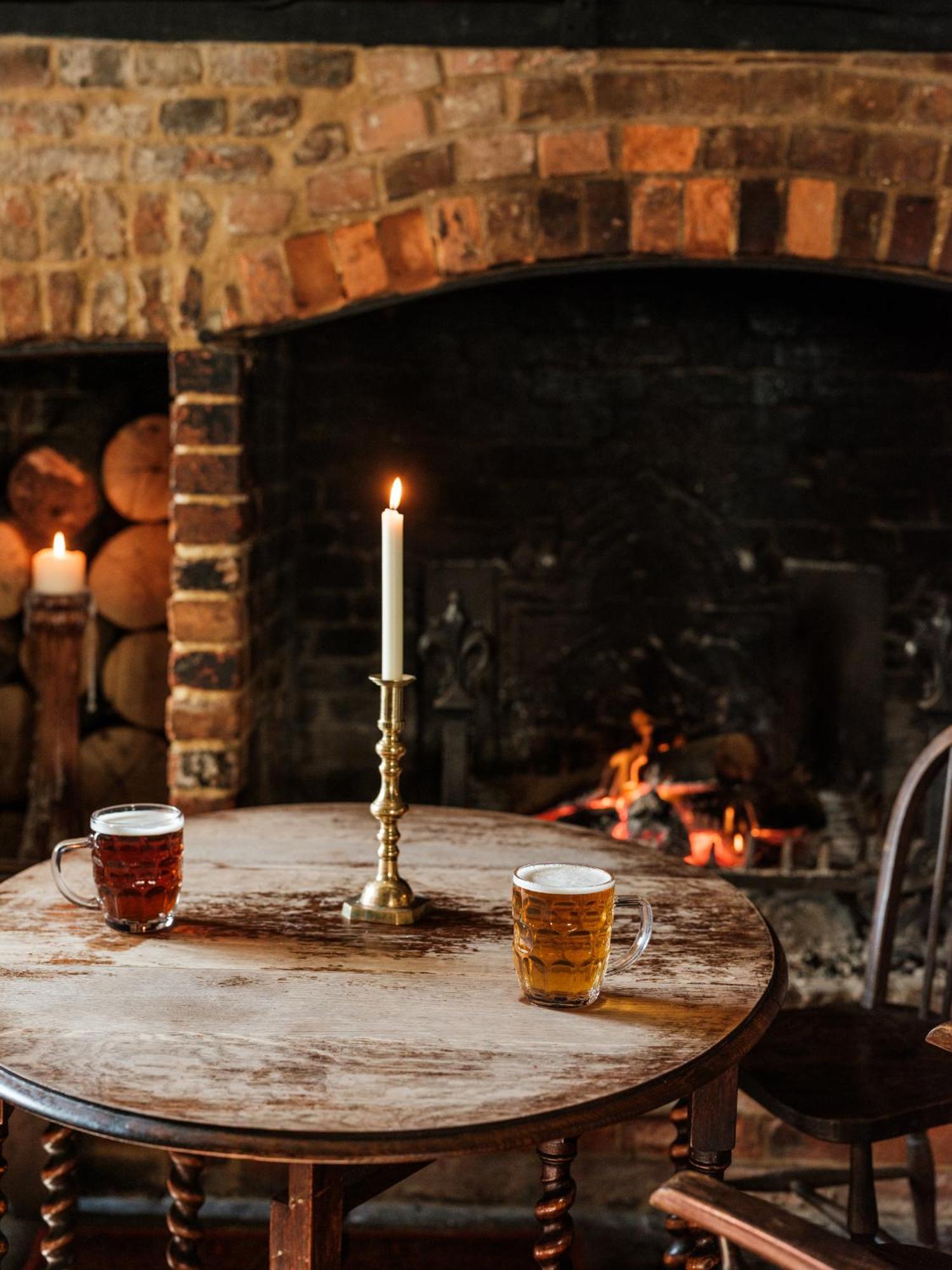 The Grosvenor Arms Hotel Hindon ภายนอก รูปภาพ